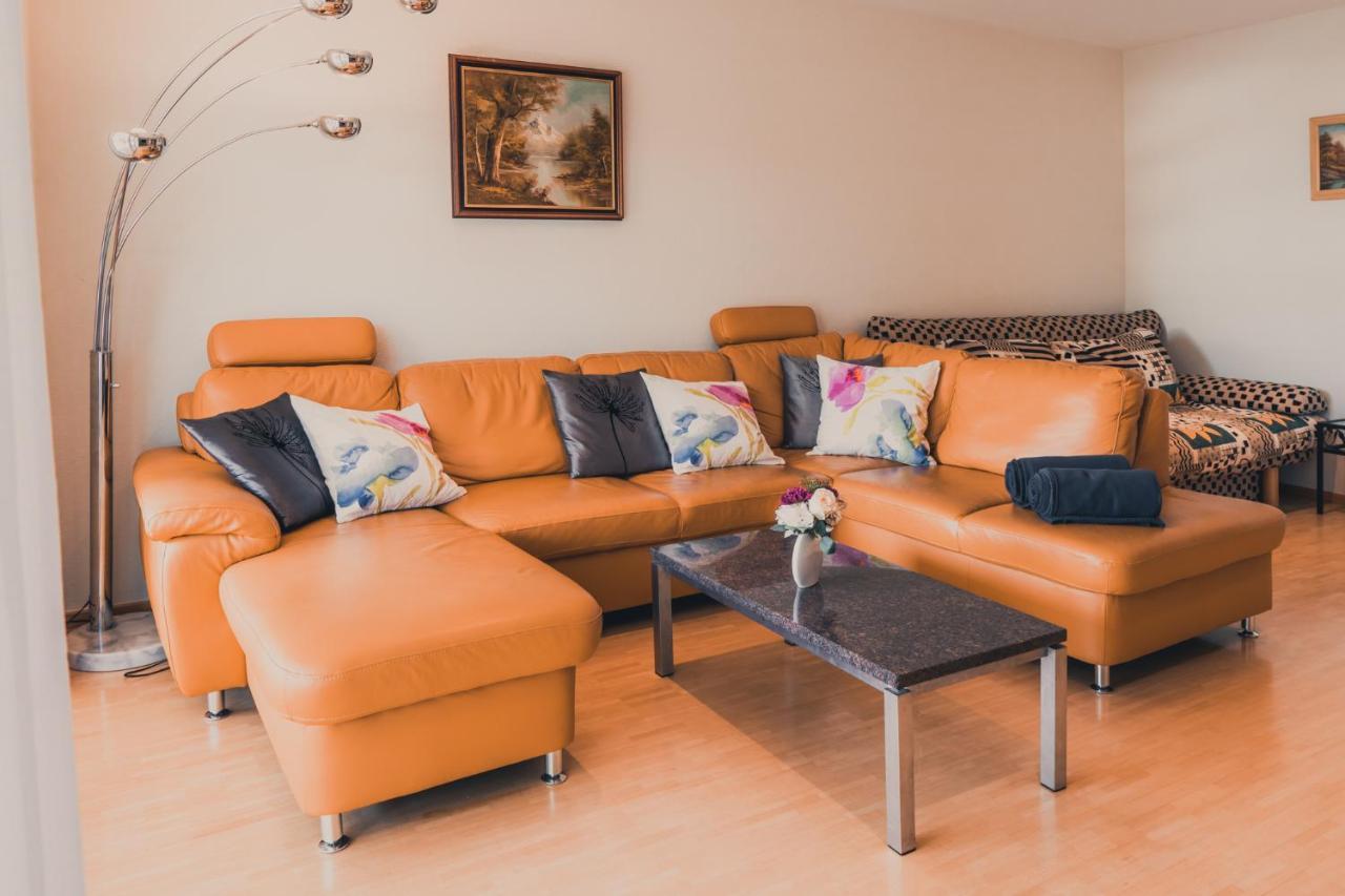 Coraline -Koblach, 6-10 P, 3 Schlafzimmer, Kueche, Riesige Terrasse, Parkplatz, Wifi, Stellplatz Ski Bagian luar foto