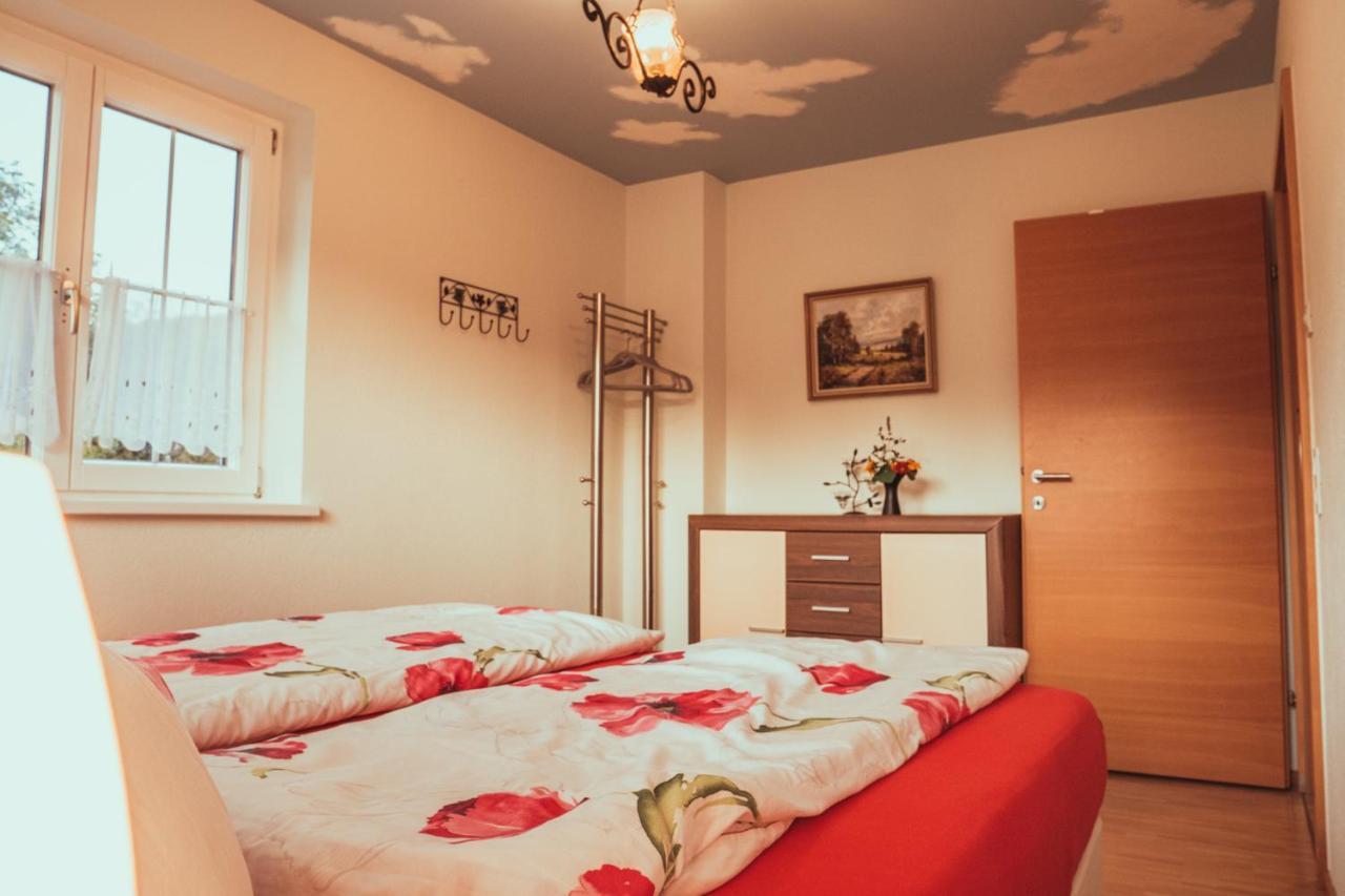 Coraline -Koblach, 6-10 P, 3 Schlafzimmer, Kueche, Riesige Terrasse, Parkplatz, Wifi, Stellplatz Ski Bagian luar foto